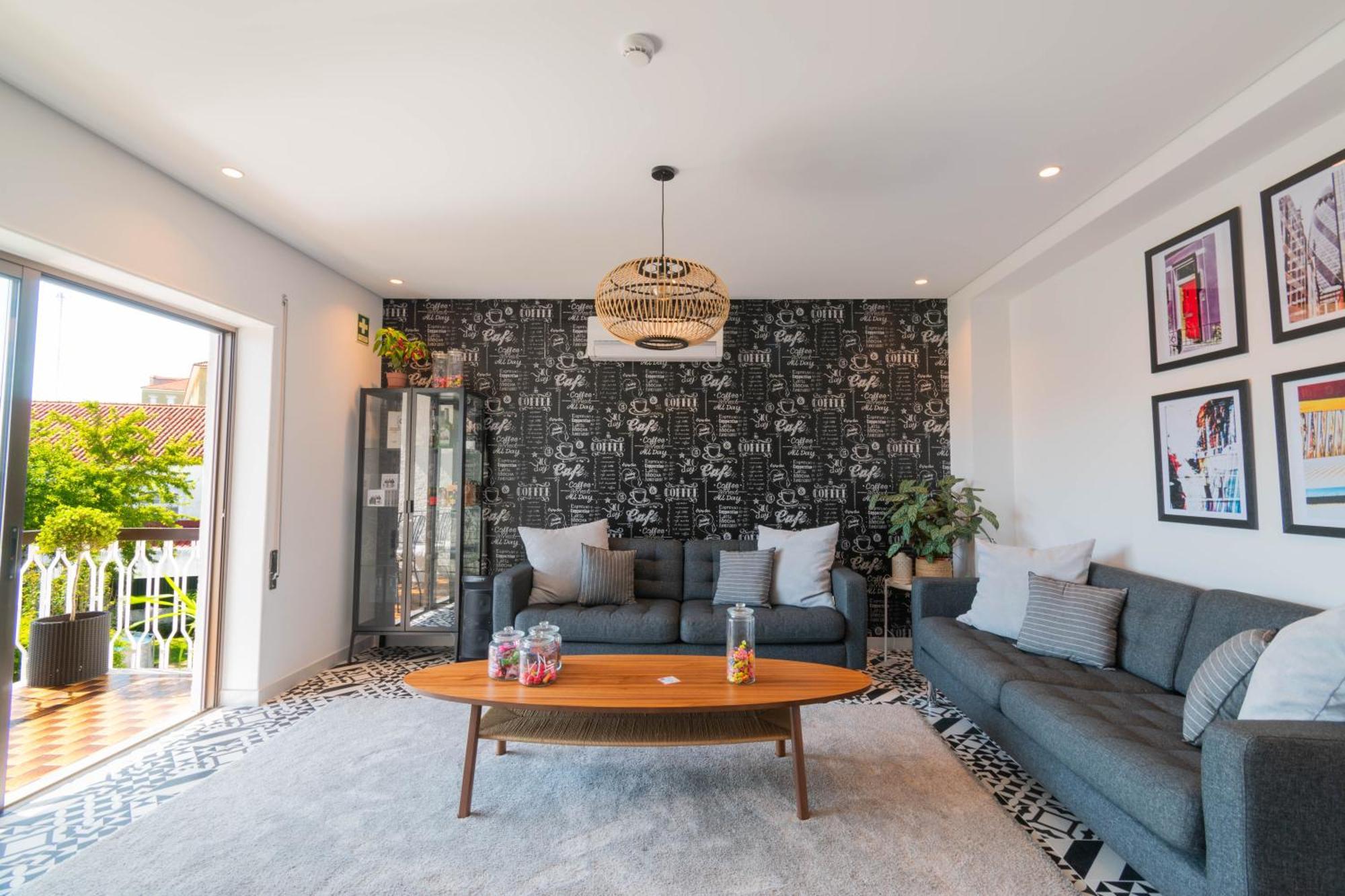 7Min To Uni Se-Velha - Ac - Work Desk - 300Mbs Wifi Bed & Breakfast Coimbra Dış mekan fotoğraf
